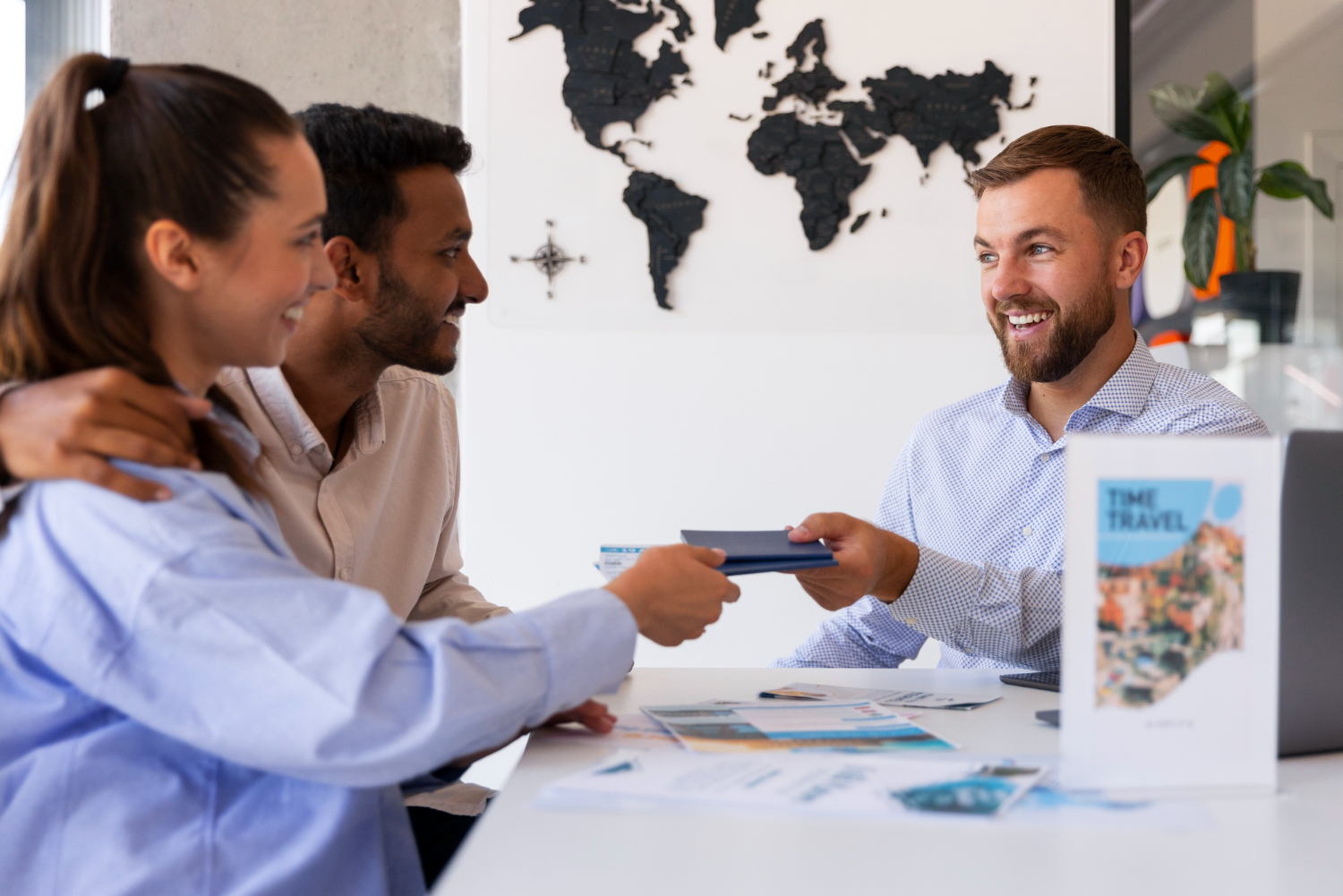 Choosing the Right Entry Model in France: B2B vs B2C for Indian Businesses